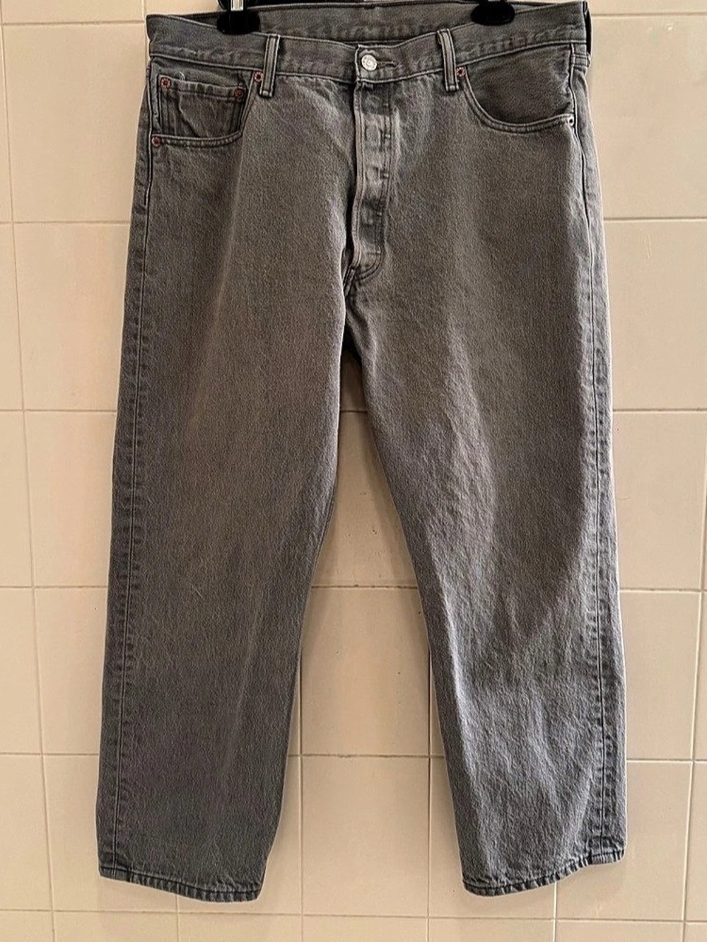 Levi's 501 Gray Straight Leg Jeans Waist 38 Length 30